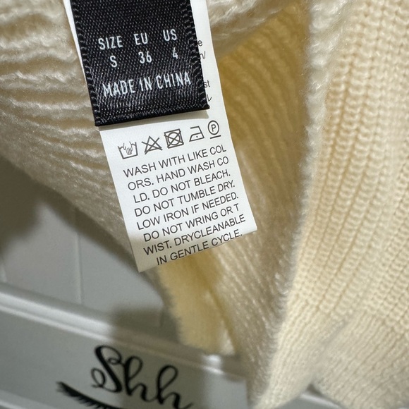 SHEIN Cream and Tan V-Neck Sweater - Picture 6 of 6